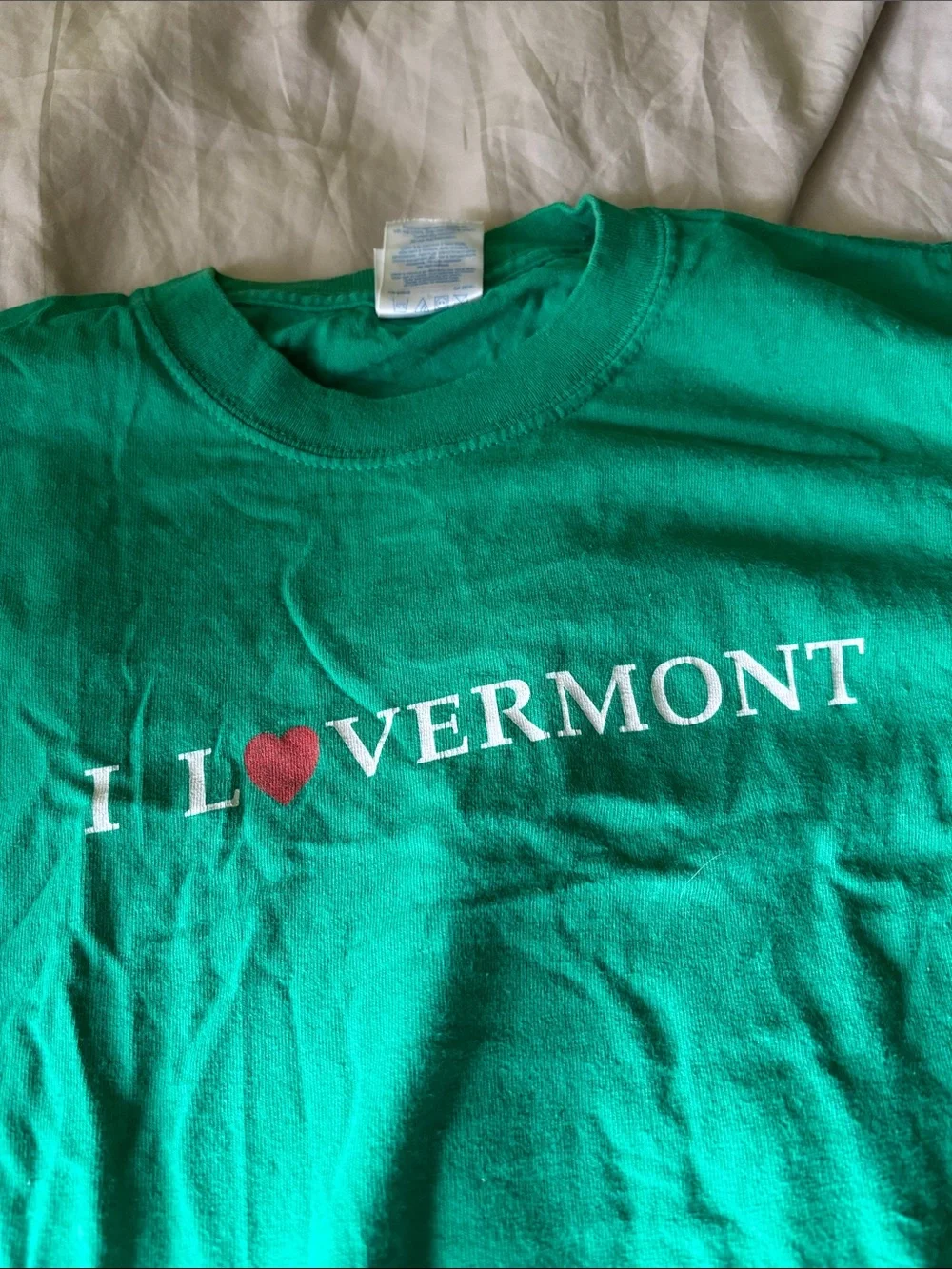 Gildan || Green Cotton I Love Vermont Short Sleeve Tee Size S - Picture 2 of 6